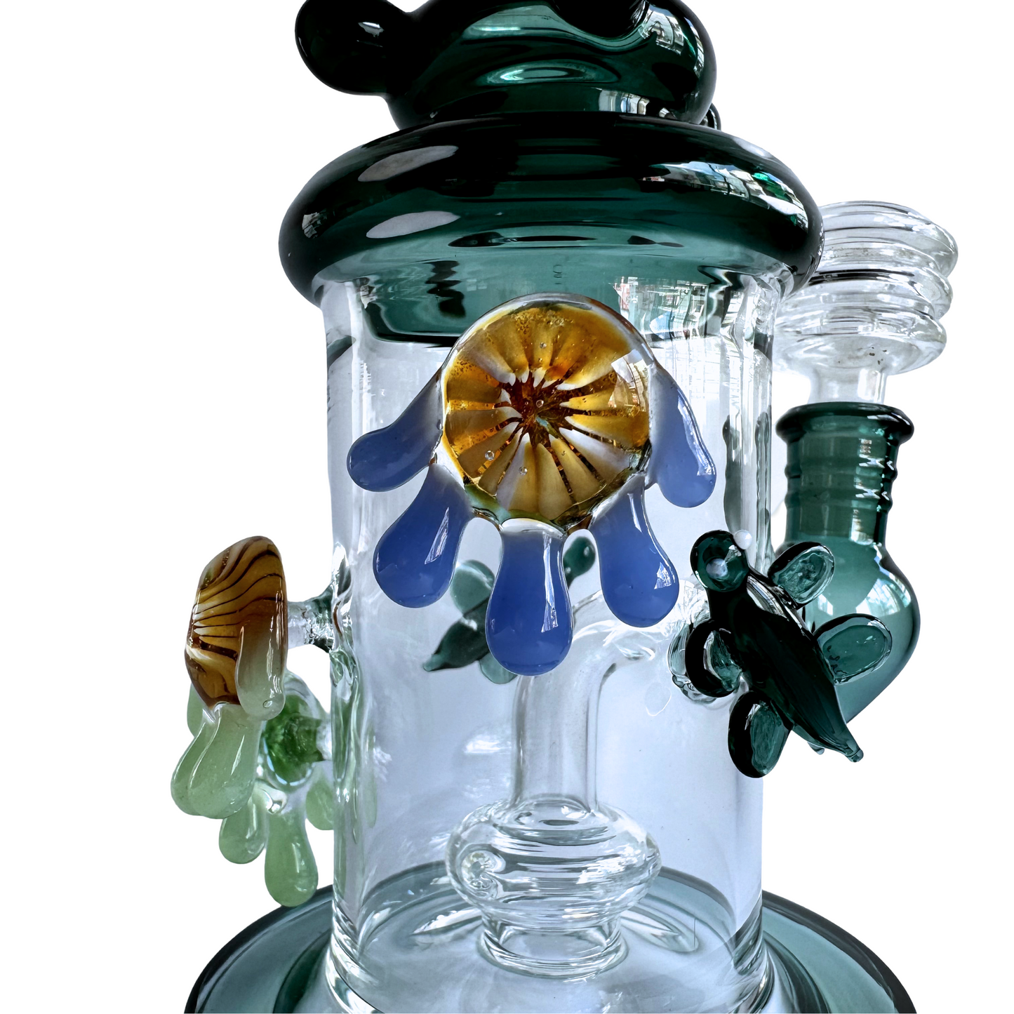 Dive into the Sea World with This 10-Inch Glass Bong